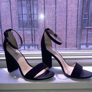 Francesca’s Open Toe Ankle Strap Black Heels. Size 8. PERFECT CONDITION!!!!